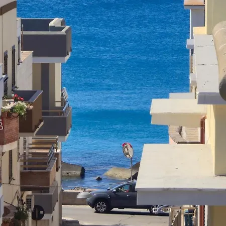 Attico Vista Mare In Centro 公寓 *