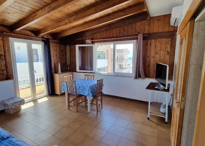 Attico Vista Mare In Centro 公寓 *